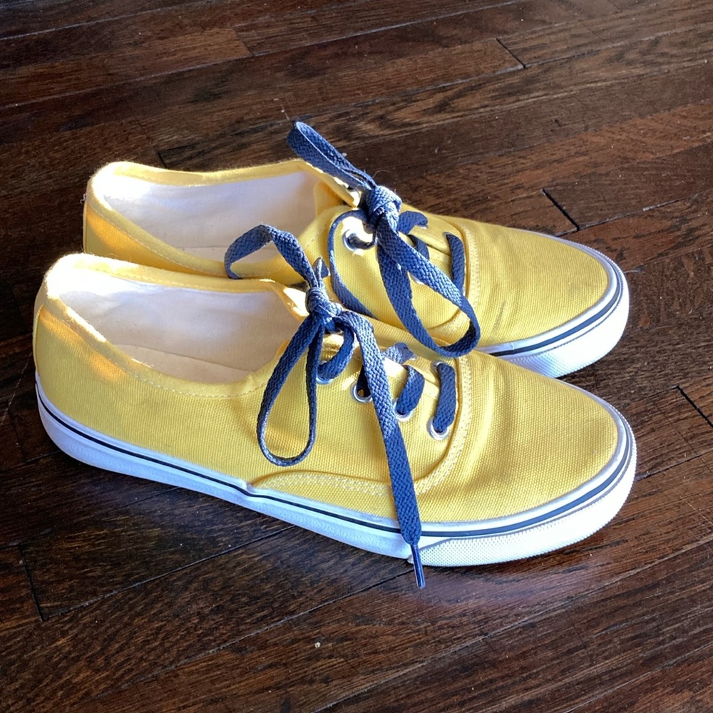 Cull4u sneakers size 7.5